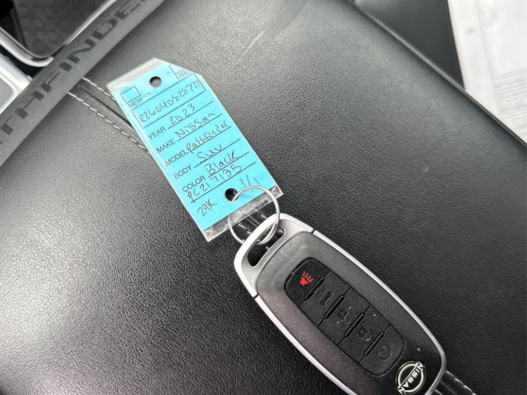 Used 2023 Nissan Pathfinder SL w/ Lighting Package (N92) AWD/4WD image 42