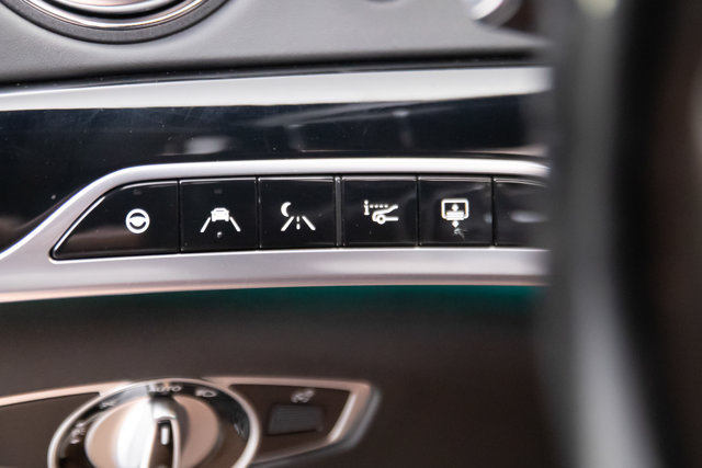 Used 2018 Mercedes-Benz Maybach S 560 4MATIC image 71