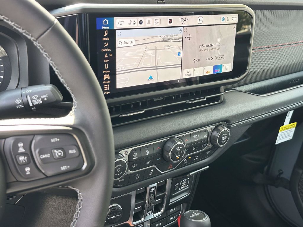 New 2027 Jeep Gladiator Rubicon AWD/4WD image 3