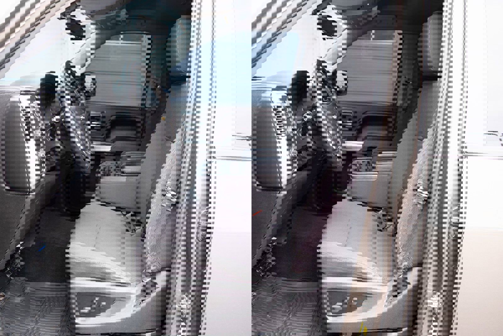 Used 2014 Chevrolet Silverado 1500 LT w/ LT Convenience Package image 12