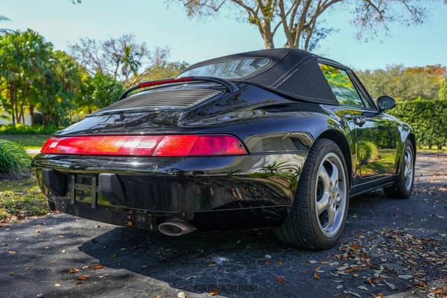 Used 1995 Porsche 911 Carrera image 16