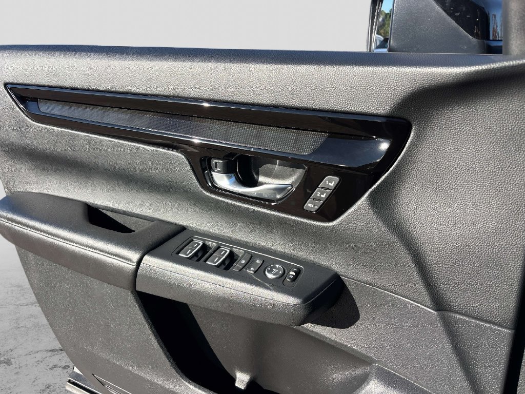 Used 2025 Honda CR-V EX-L image 18