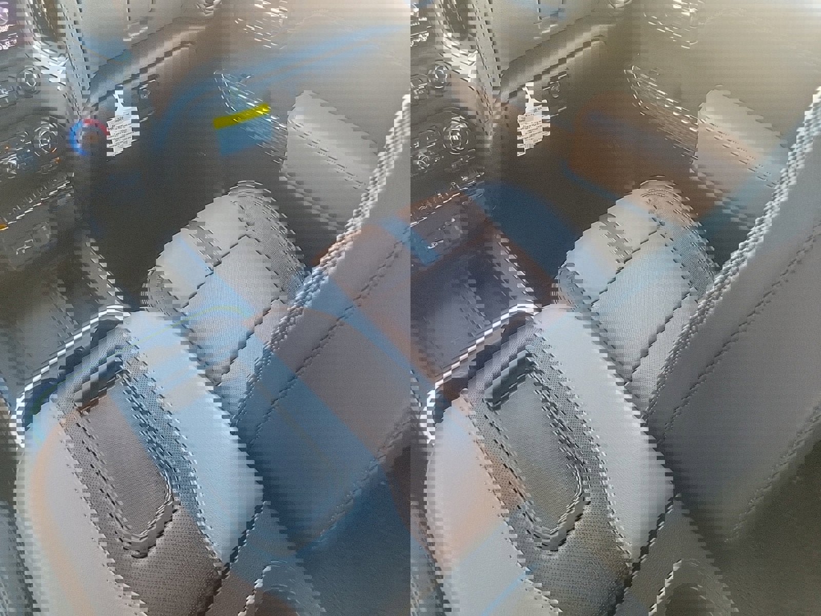 Used 2020 Chevrolet Silverado 1500 High Country w/ Technology Package image 18