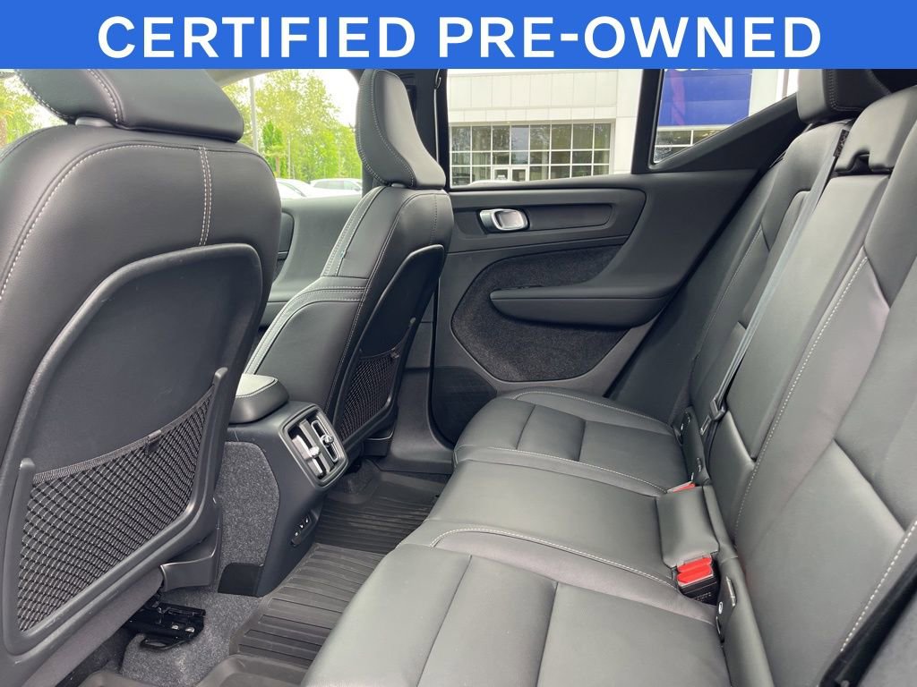 Certified 2024 Volvo XC40 B5 Core AWD/4WD image 5