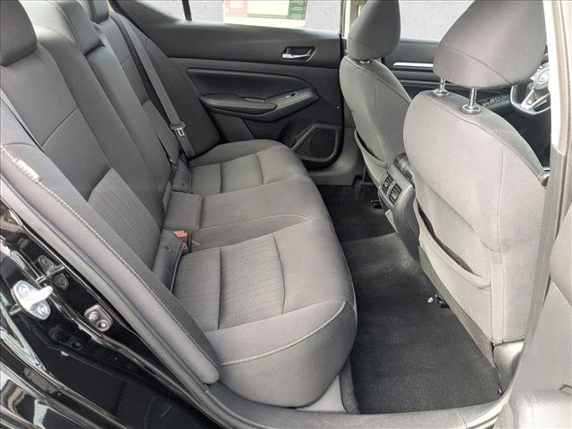 Used 2019 Nissan Altima 2.5 SV image 18