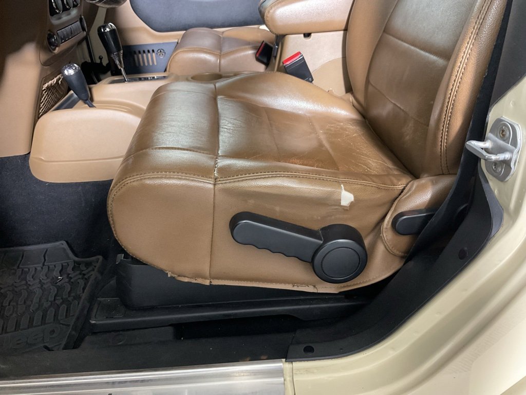 Used 2011 Jeep Wrangler Sport w/ PWR Convenience Group image 18