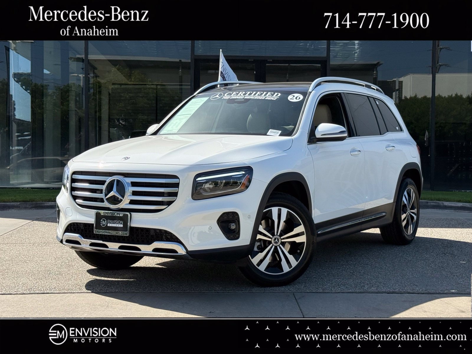 Used 2026 Mercedes-Benz GLB 250 image 1