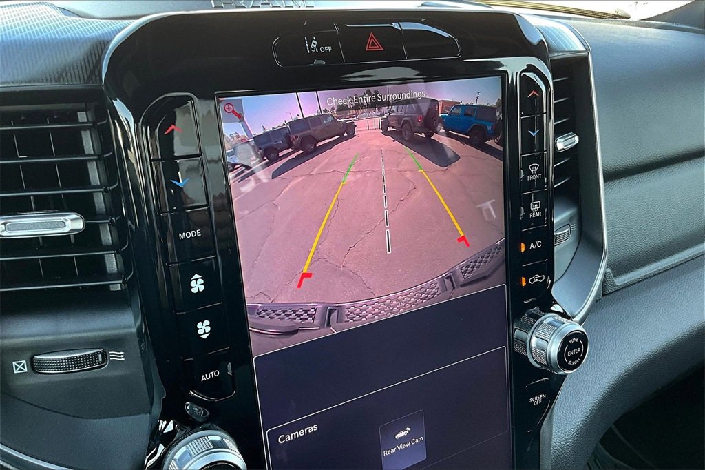 New 2026 RAM 1500 4x4 Crew Cab image 29