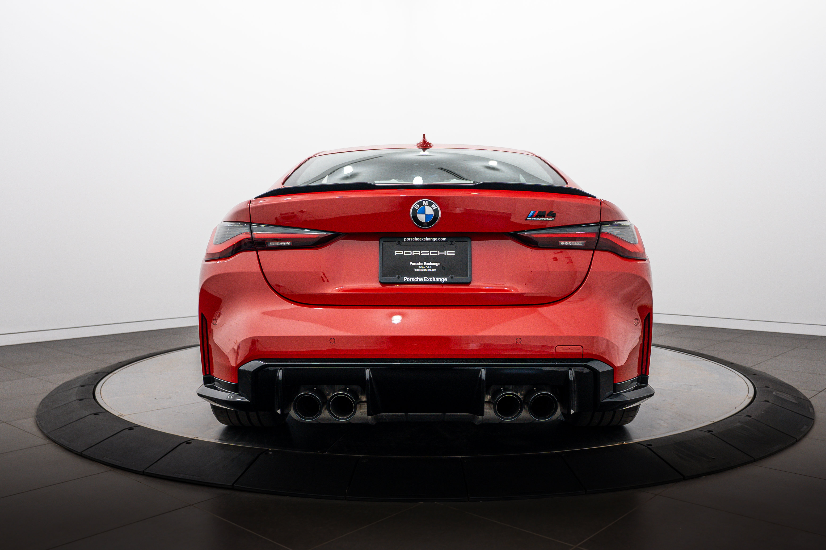 Used 2021 BMW M4 Competition w/ Executive Package RWD image 6