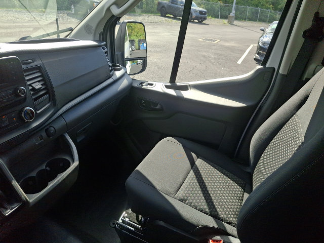 Certified 2025 Ford Transit 250 Low Roof w/ Exterior Upgrade Package RWD image 18