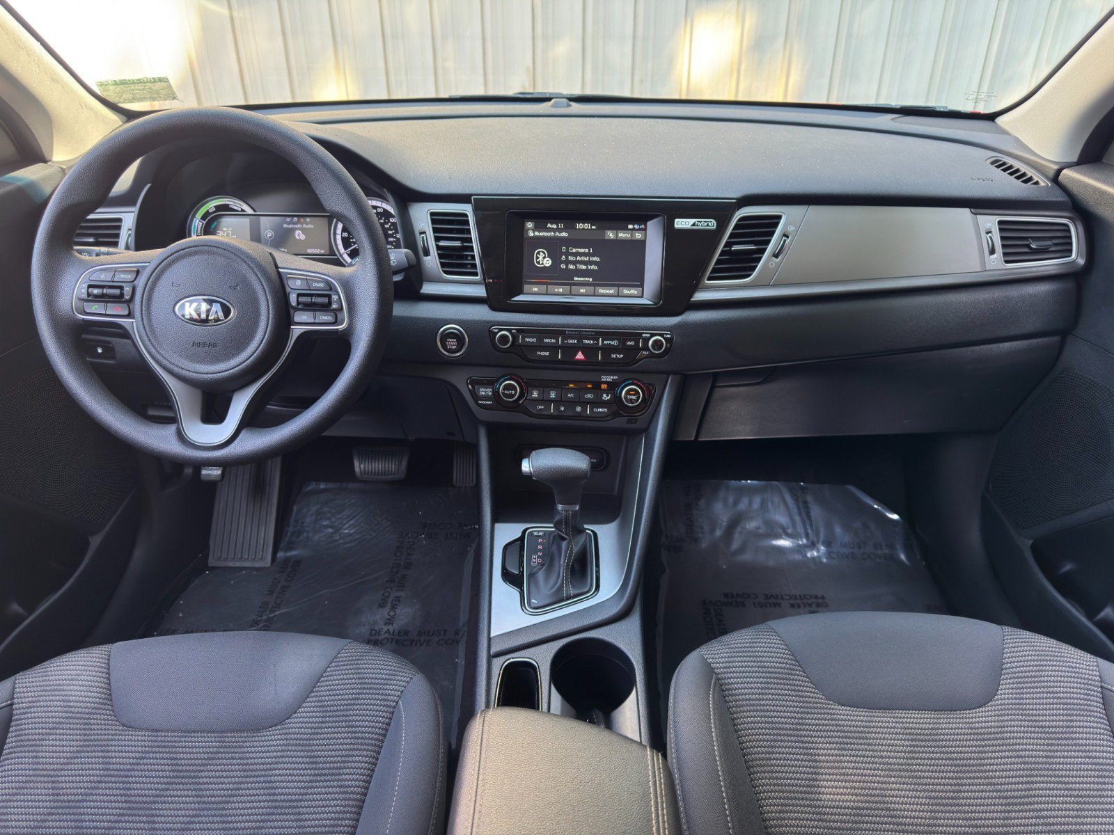 Used 2019 Kia Niro LX FWD image 11