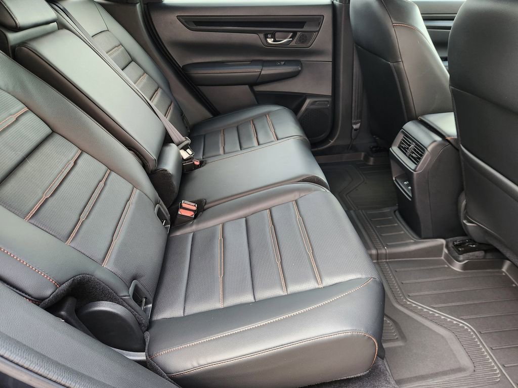 Used 2025 Honda CR-V Sport-L image 31