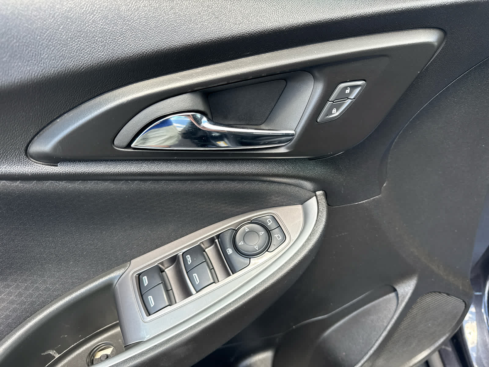 Used 2023 Chevrolet Malibu LT FWD image 10
