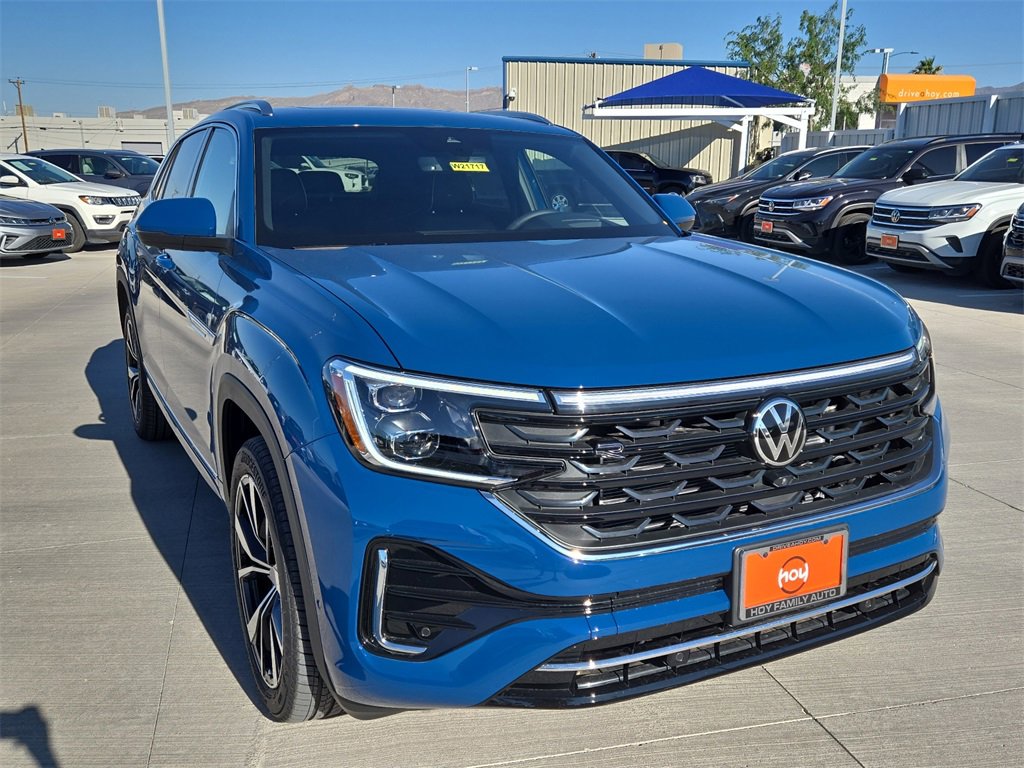 New 2025 Volkswagen Atlas Cross Sport SEL Premium R-Line image 2