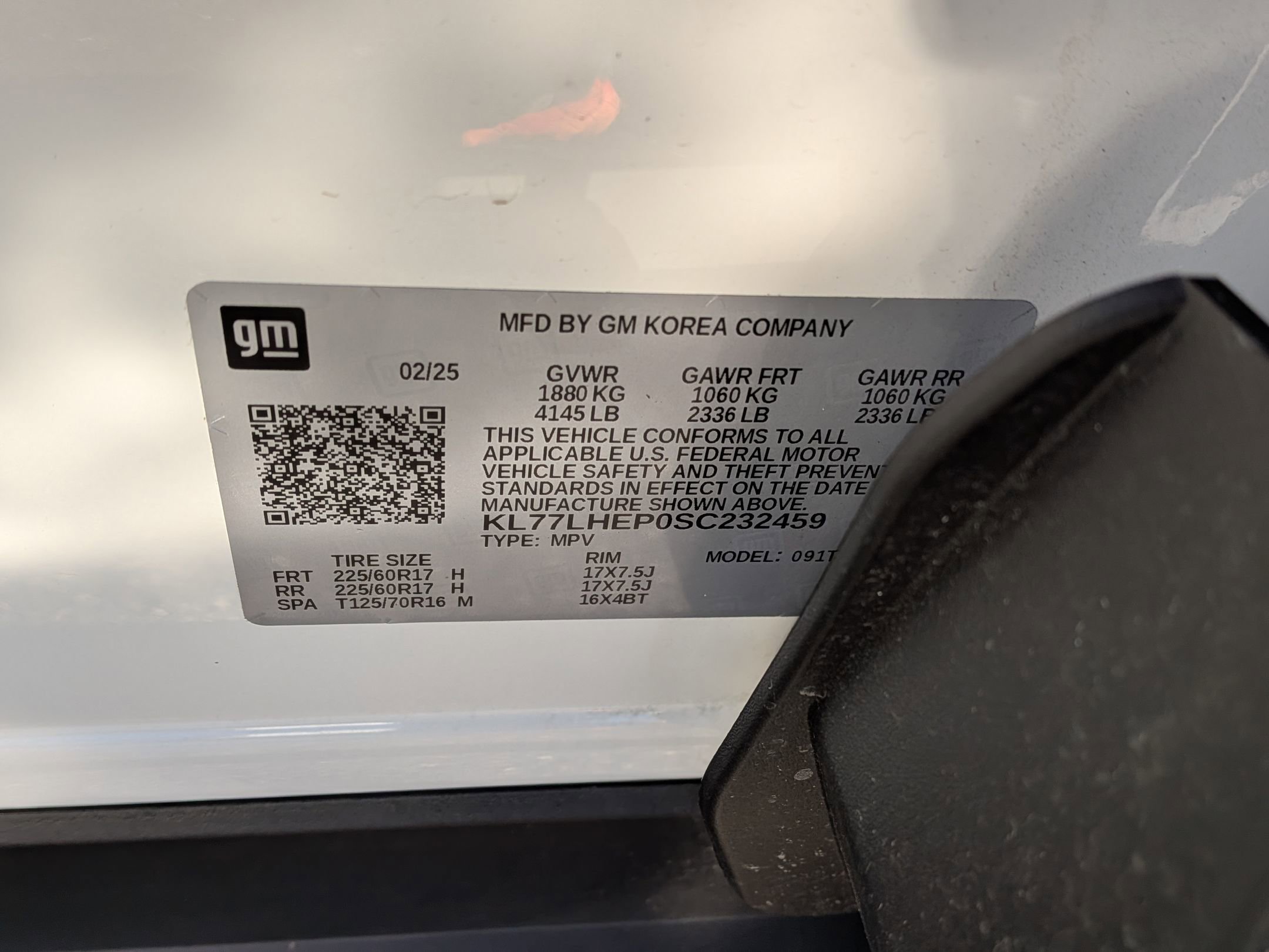 Certified 2025 Chevrolet Trax LT w/ LT Convenience Package image 35