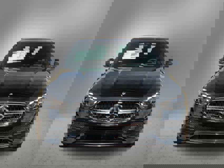New 2025 Mercedes-Benz C 300 4MATIC Sedan image 3