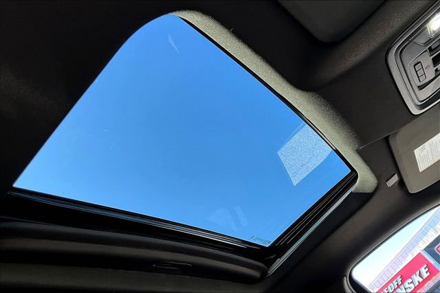 Certified 2025 GMC Sierra 1500 Denali image 17