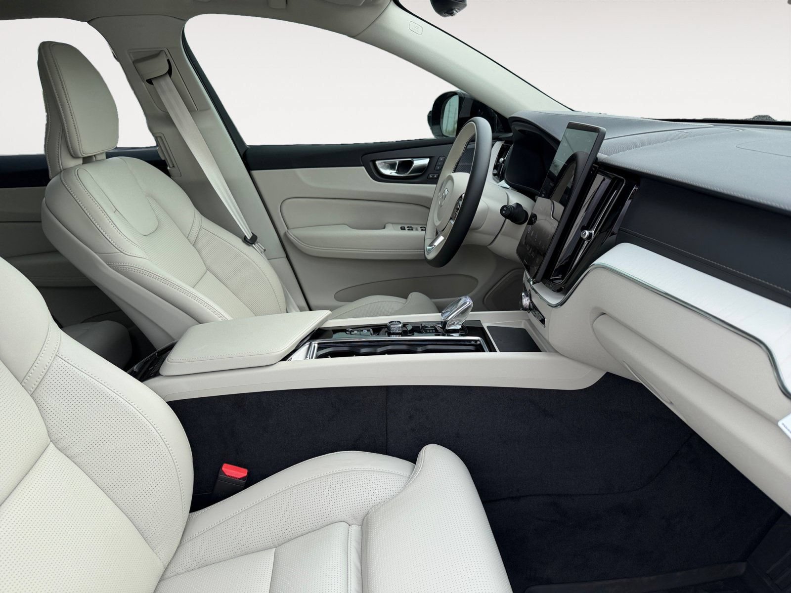 New 2026 Volvo XC60 B5 Ultra w/ Protection Package Premier AWD/4WD image 15