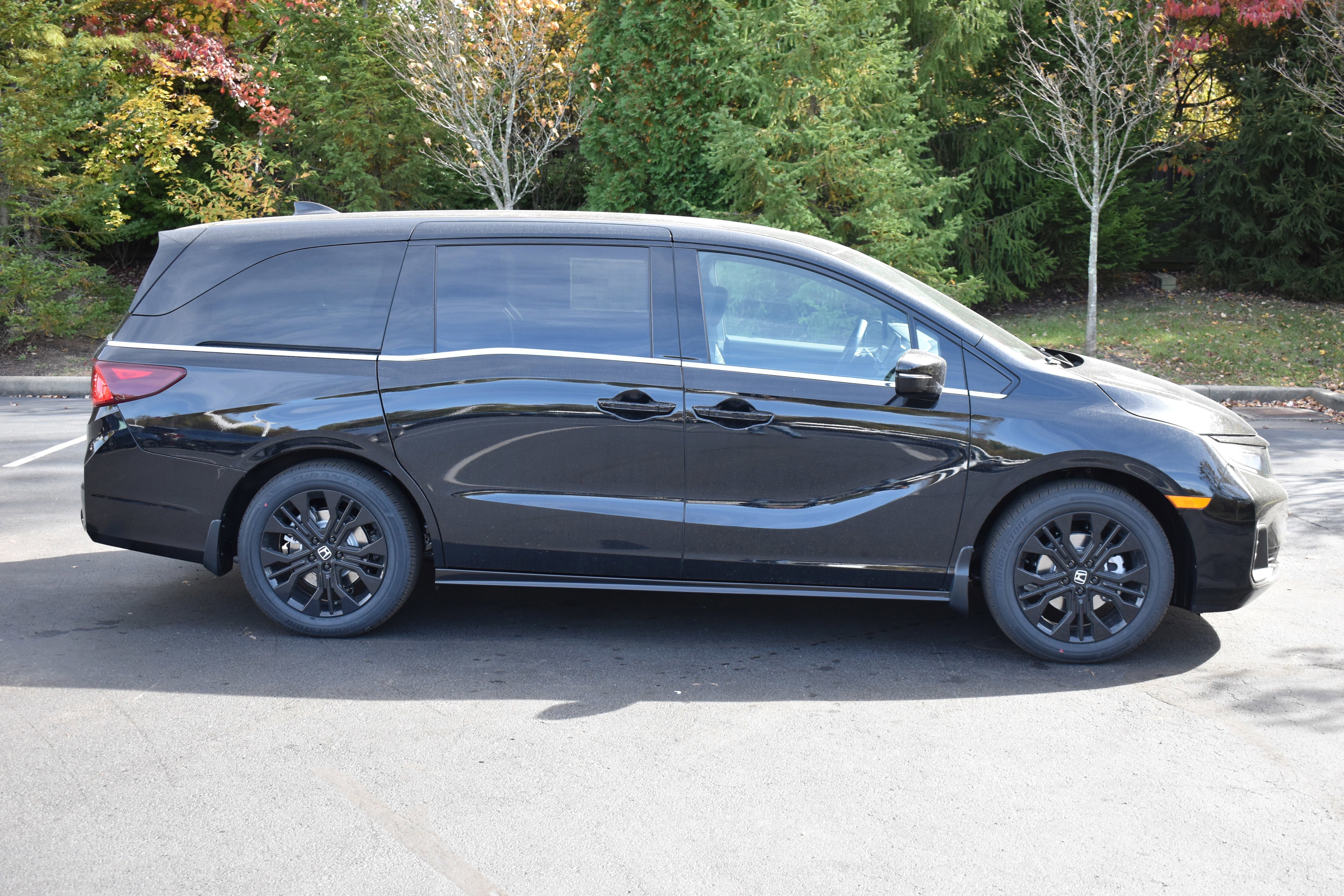 New 2026 Honda Odyssey Sport-L image 9