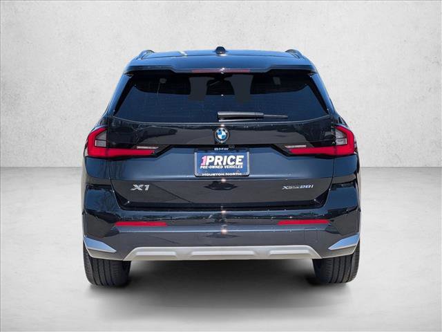 Certified 2025 BMW X1 xDrive28i w/ Convenience Package image 7