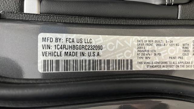 Used 2024 Jeep Grand Cherokee Limited w/ Luxury Tech Group II image 26