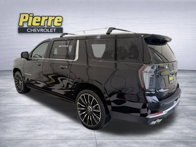 New 2026 Chevrolet Suburban High Country AWD/4WD image 2