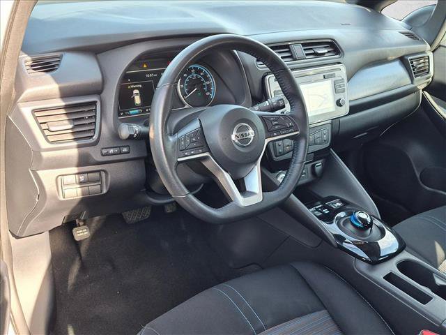 Used 2018 Nissan Leaf SV FWD image 10