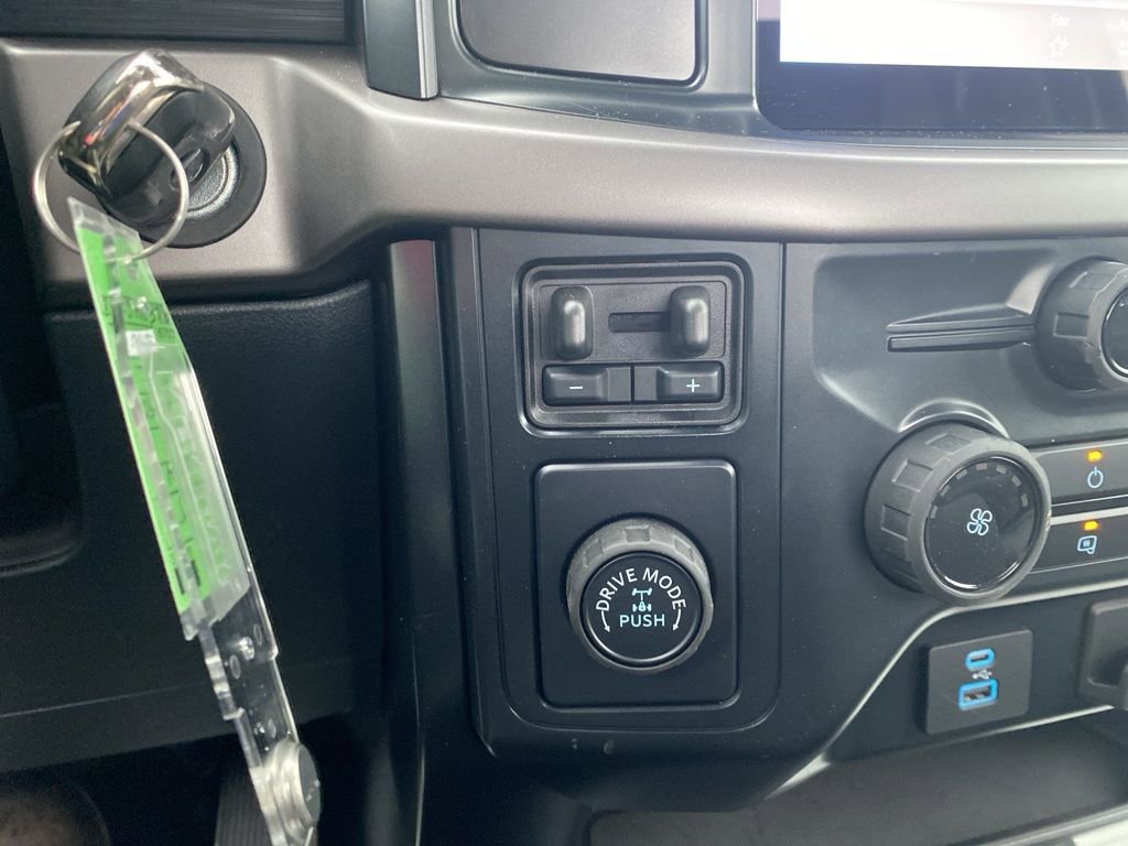 Used 2024 Ford F150 XL image 11
