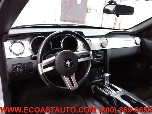 Used 2006 Ford Mustang GT Premium RWD image 11