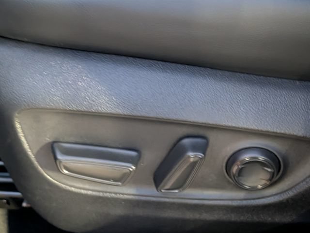 Used 2026 Toyota Highlander XLE AWD/4WD image 25
