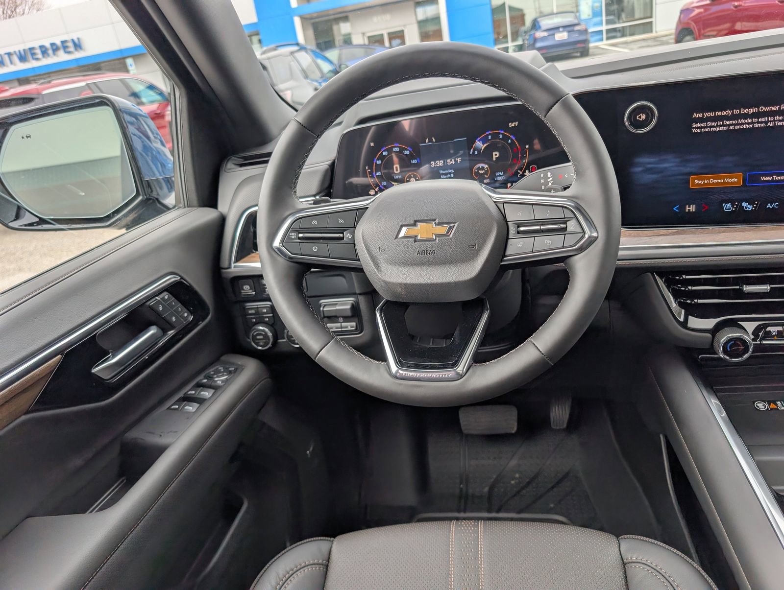 New 2026 Chevrolet Tahoe High Country image 18