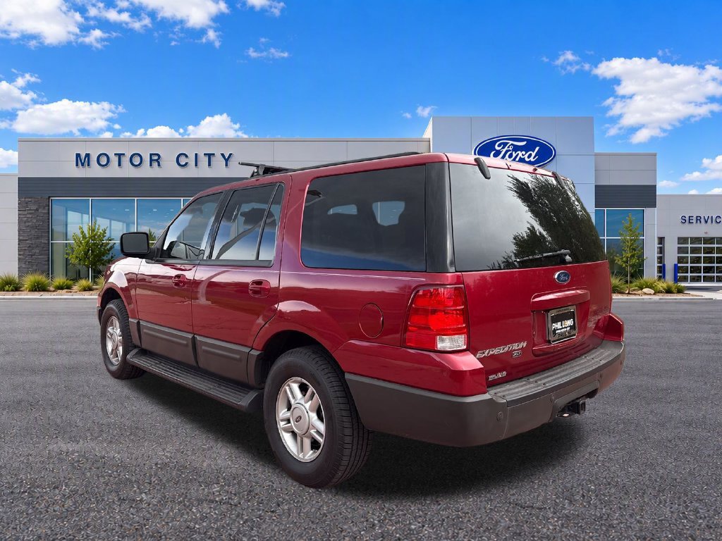 Used 2004 Ford Expedition XLT AWD/4WD image 5