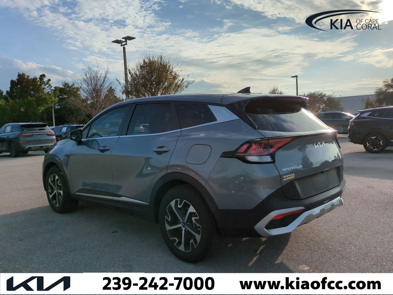 Certified 2025 Kia Sportage EX image 7