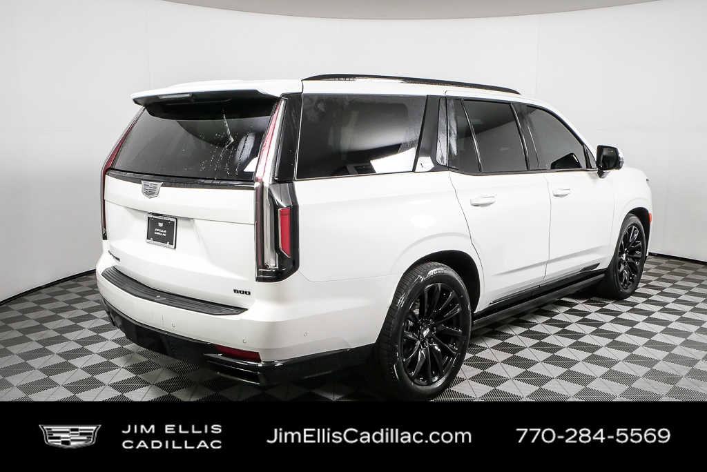 Used 2024 Cadillac Escalade Sport w/ LPO, ONYX Package image 3