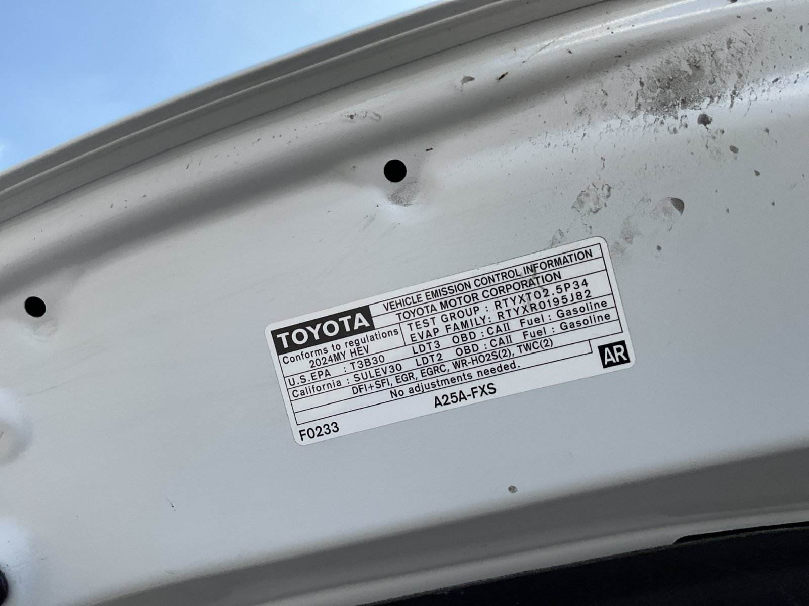 Used 2024 Toyota Sienna Limited FWD image 24