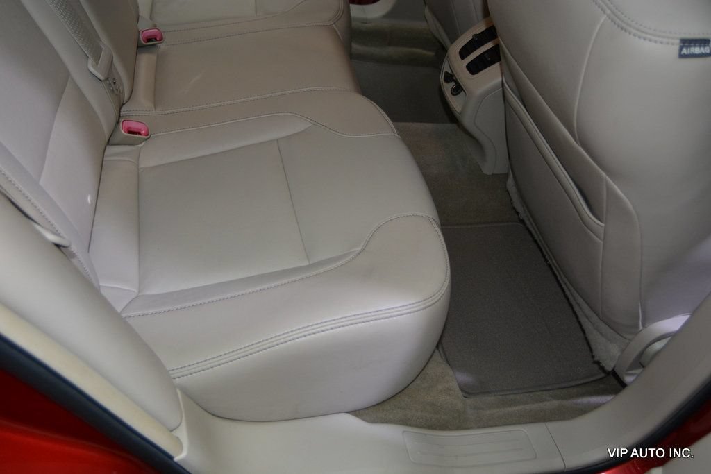 Used 2011 Ford Taurus SEL w/ 202A Rapid Spec Order Code FWD image 26