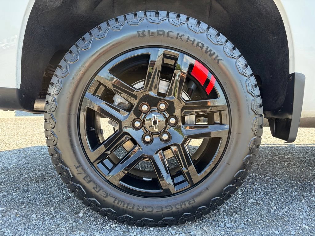 Used 2024 Chevrolet Silverado 1500 RST w/ Redline Edition AWD/4WD image 21
