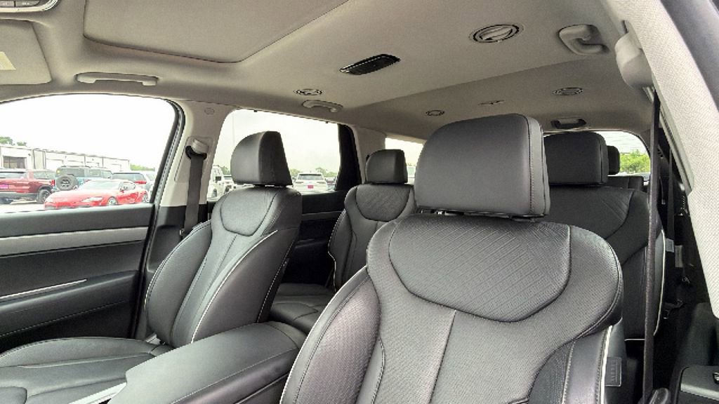 Used 2025 Hyundai Palisade XRT FWD image 15