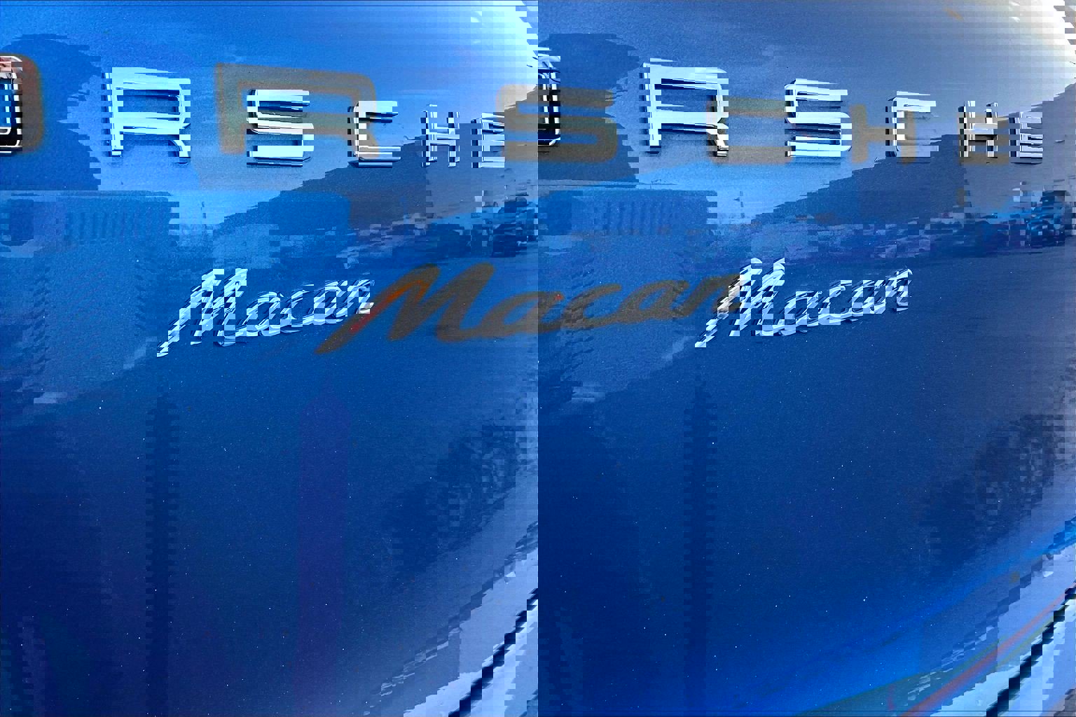 Used 2017 Porsche Macan image 26