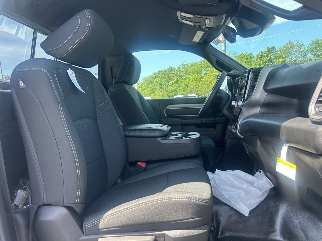 New 2026 RAM 3500 Tradesman AWD/4WD image 5