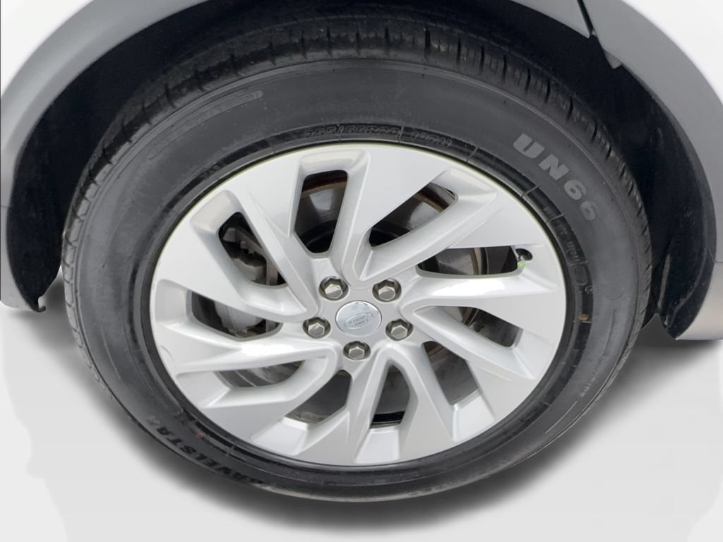 Used 2023 Land Rover Discovery S AWD/4WD image 14