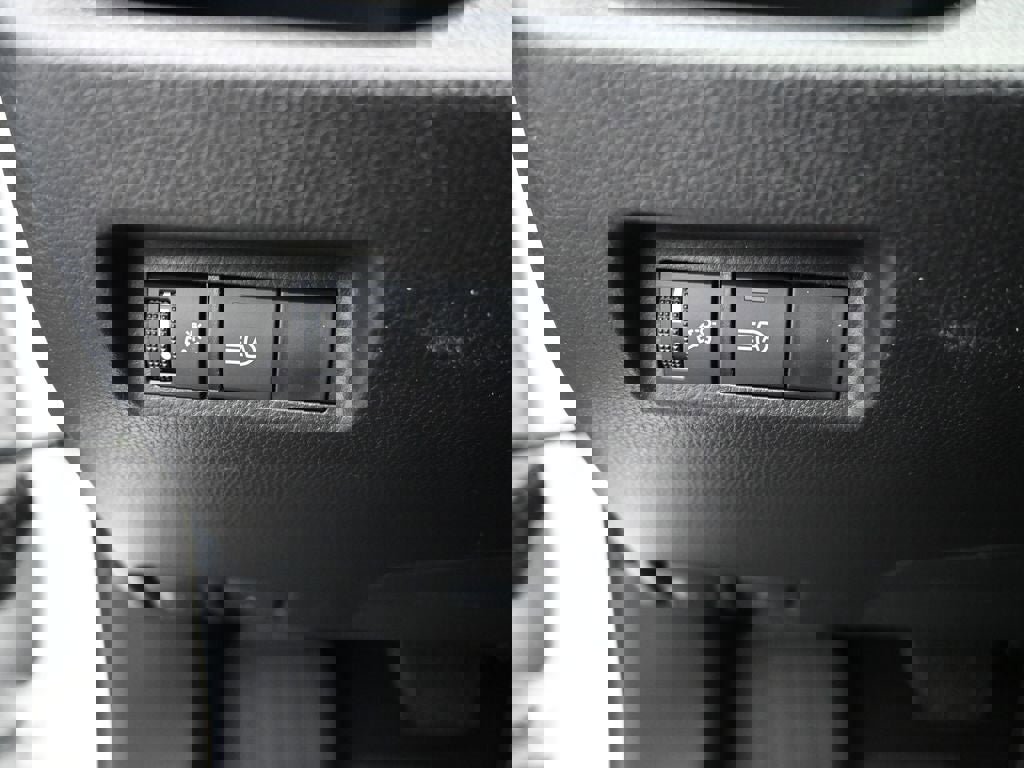 New 2025 Toyota RAV4 LE image 21