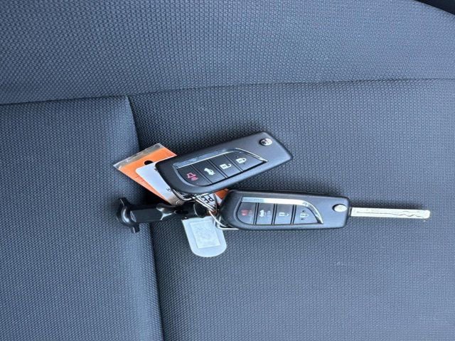 Used 2023 Toyota Corolla LE image 30