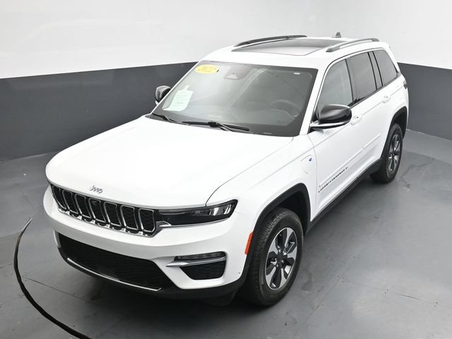 Used 2022 Jeep Grand Cherokee Limited 4xe w/ Luxury Tech Group II AWD/4WD image 41