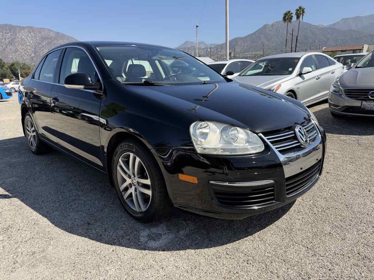 Used 2005 Volkswagen Jetta 2.5