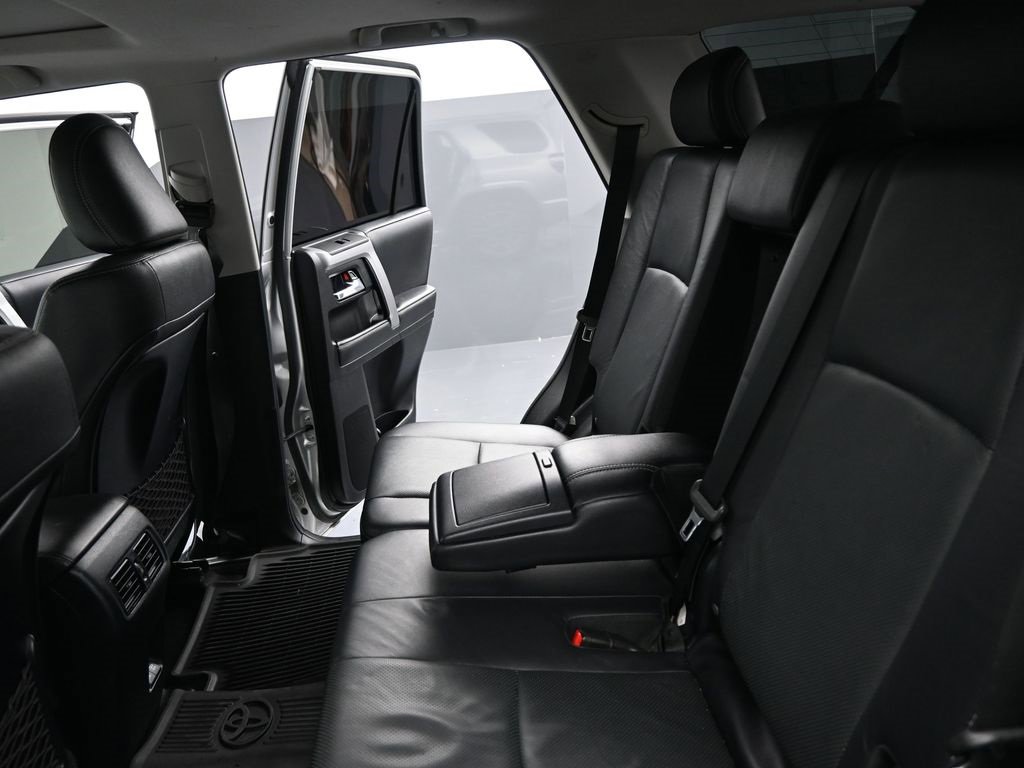 Used 2022 Toyota 4Runner Limited image 15