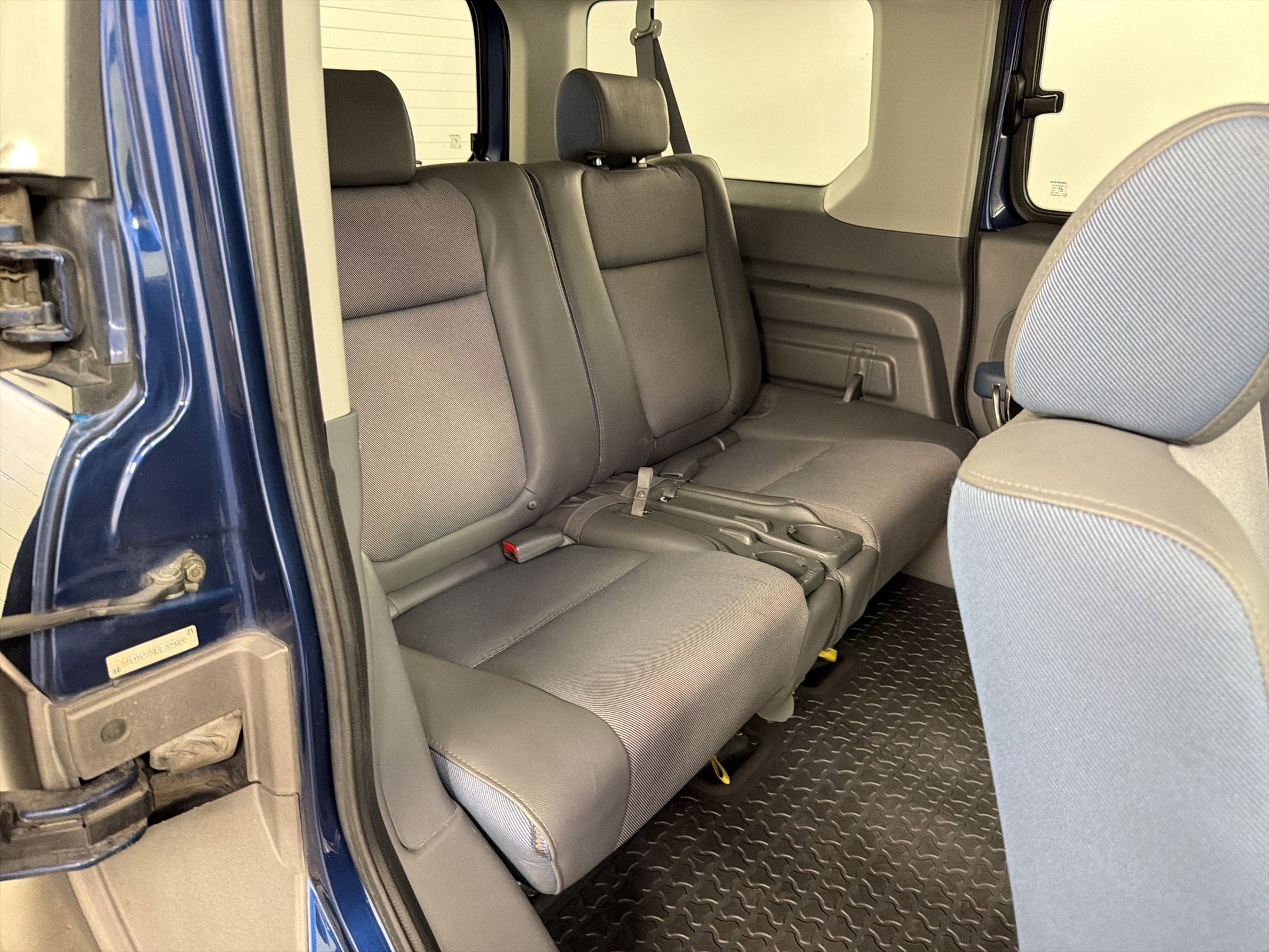 Used 2003 Honda Element EX image 28