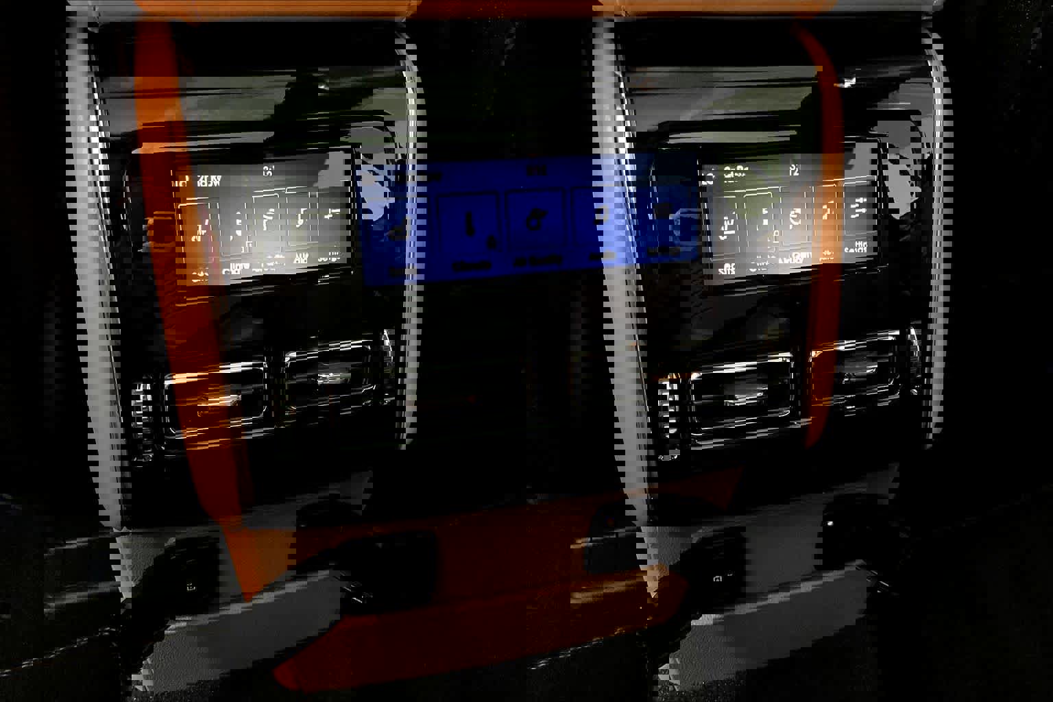 Used 2024 Lincoln Aviator Black Label w/ Jet Package image 30