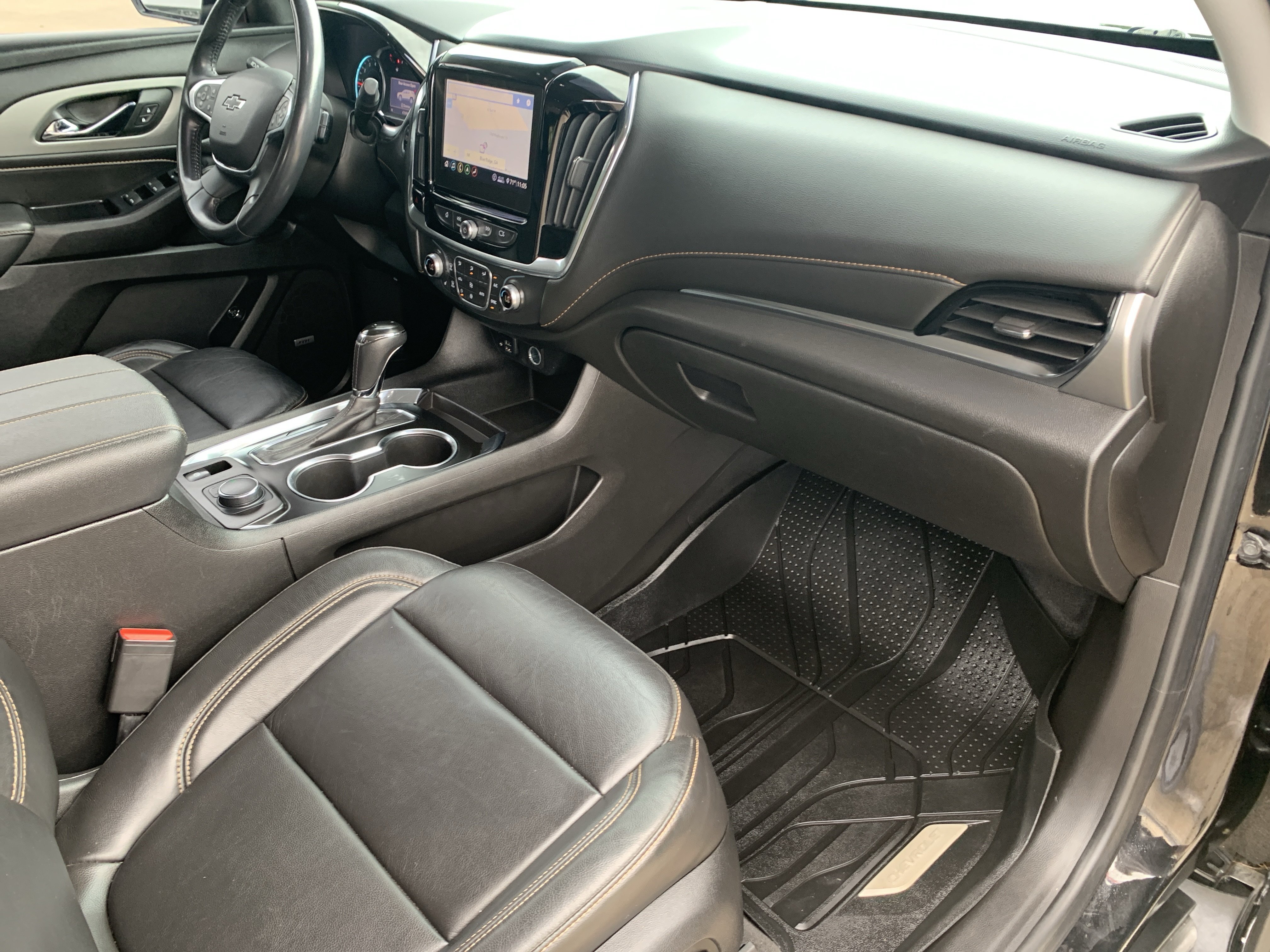 Used 2020 Chevrolet Traverse RS FWD image 49