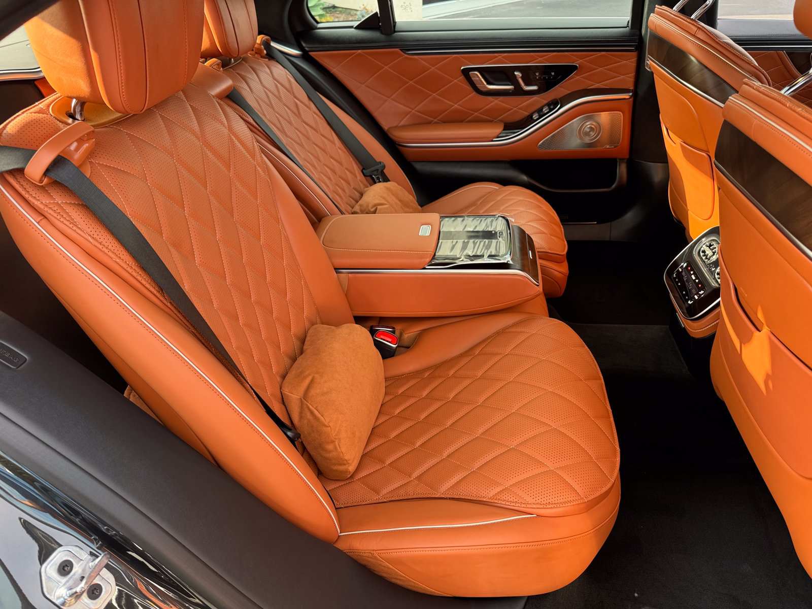 New 2027 Mercedes-Benz S 580 4MATIC Sedan image 5